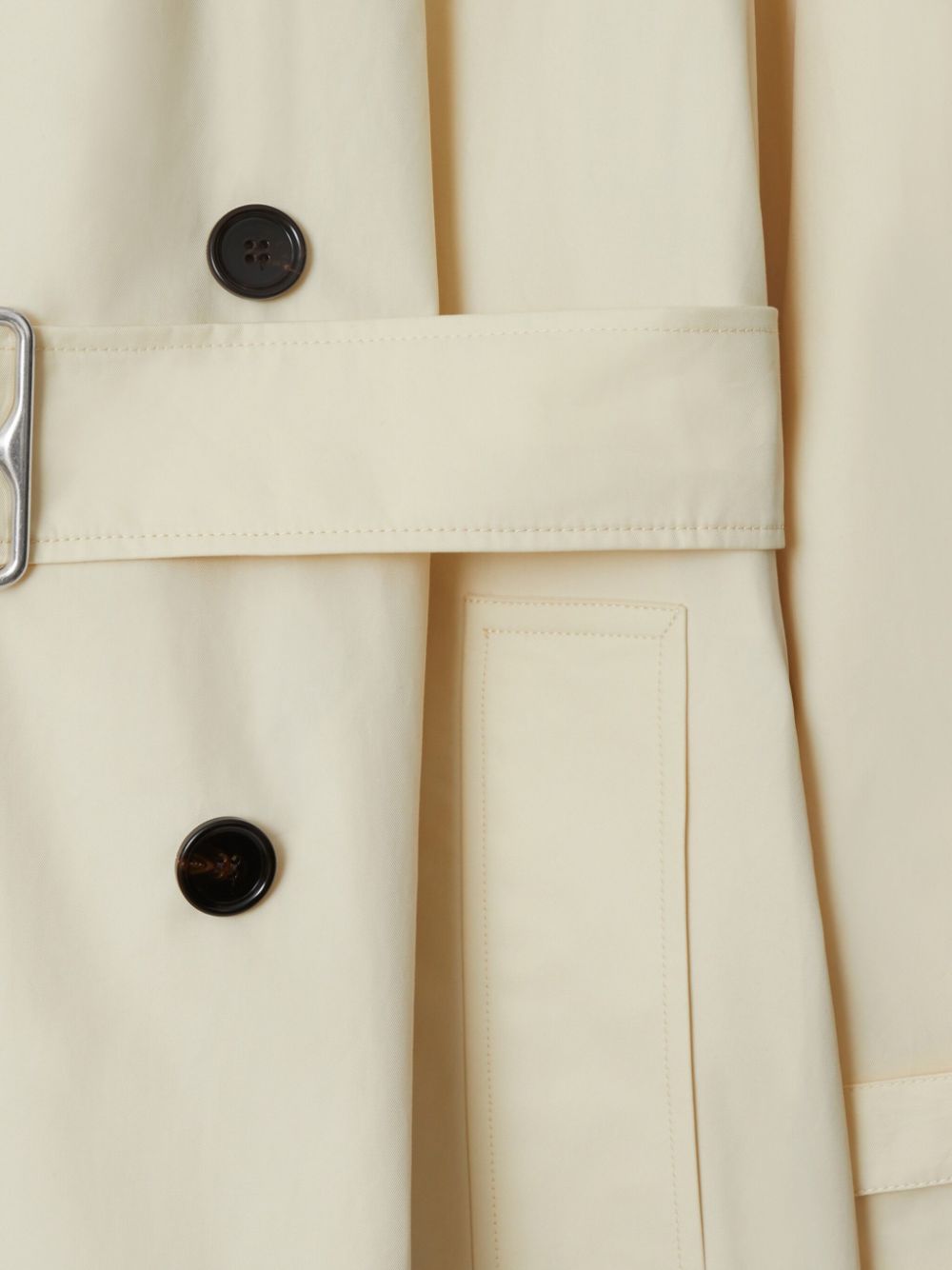 ss24---burberry pre---8083207b8620_2_p.jpg