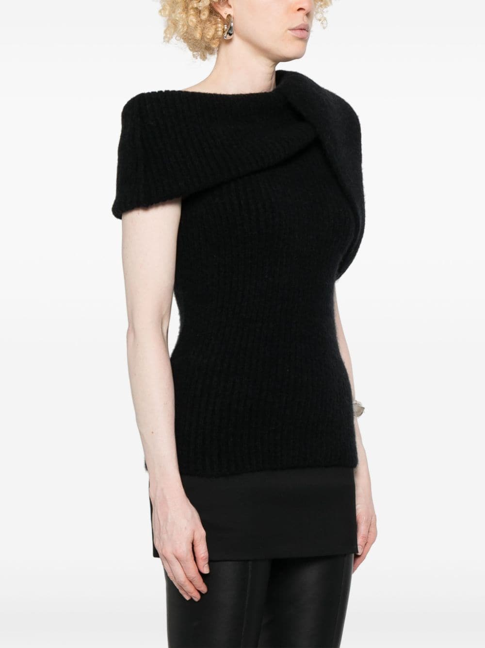 fw24---rick owens main---ro02d3666khwp09_3_p.JPEG