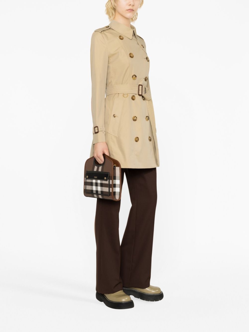 fw23---burberry pre---8032081a1366_5_p.jpg
