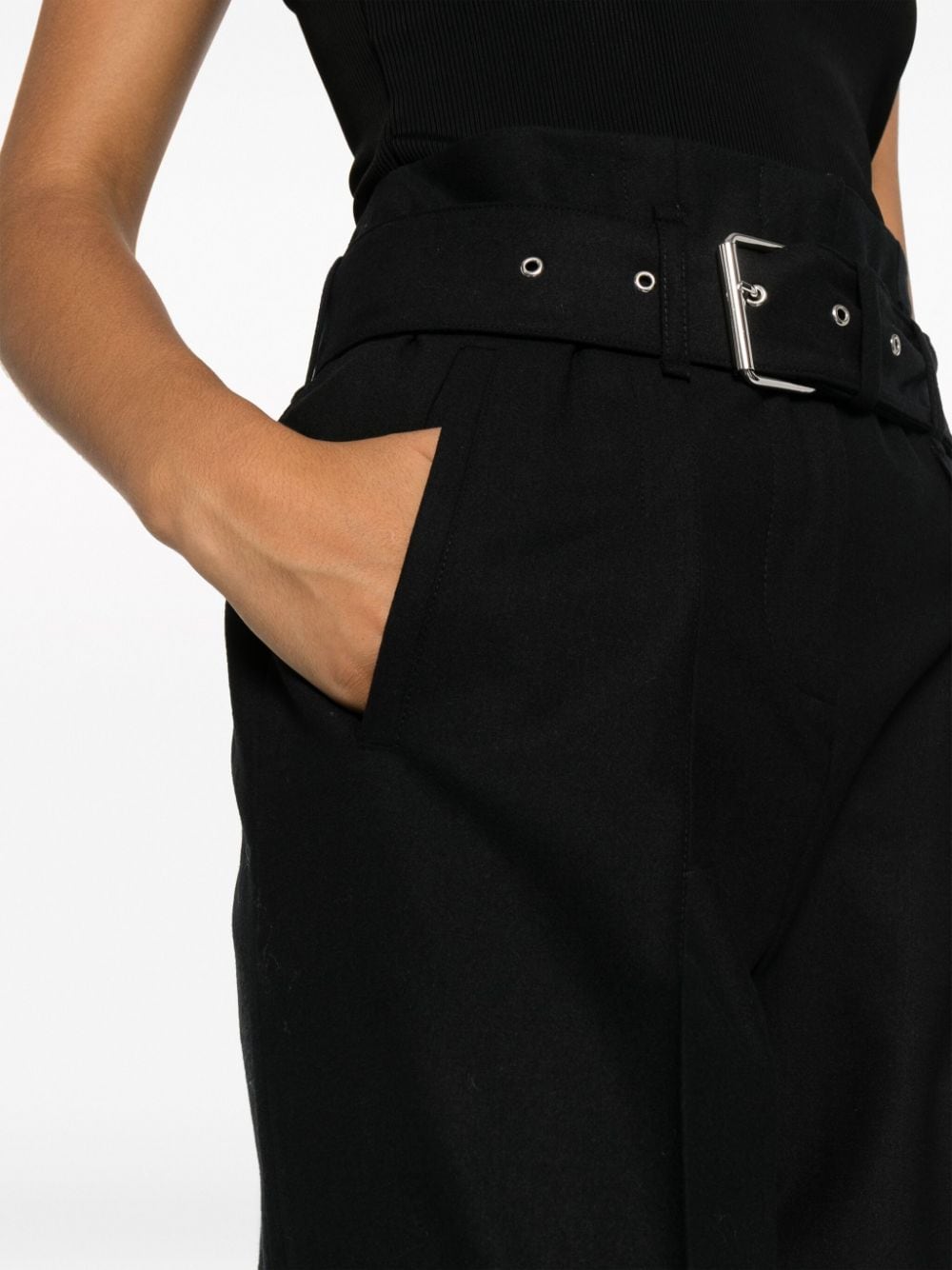 fw23---iro main---benetwm23bla01_4_p.JPEG