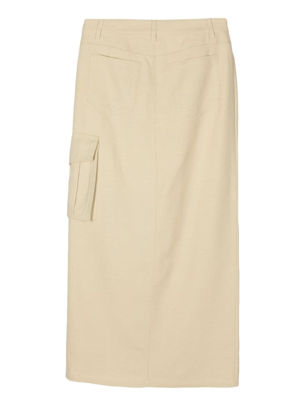 ss24---filippa k---305149948_1_p.jpg