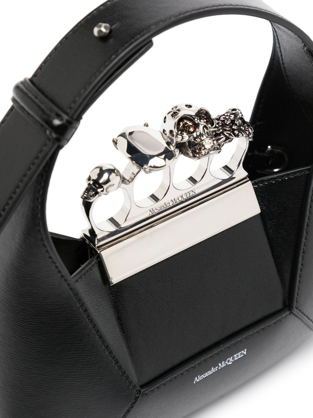 fw23---alexander mcqueen pre---731136dytab1000_3_p.jpg