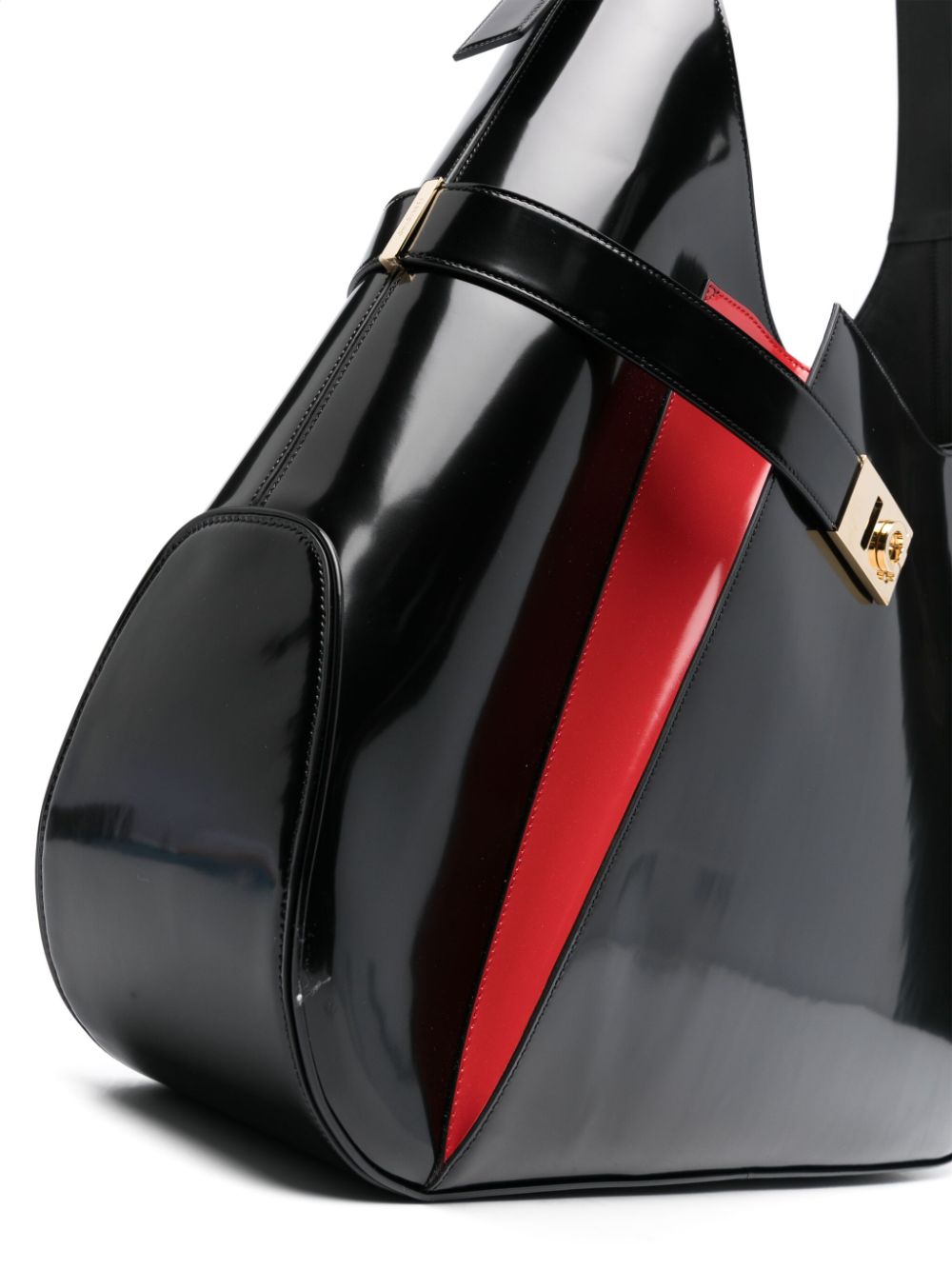 fw23---ferragamo main---215598766658005_4_p.jpg