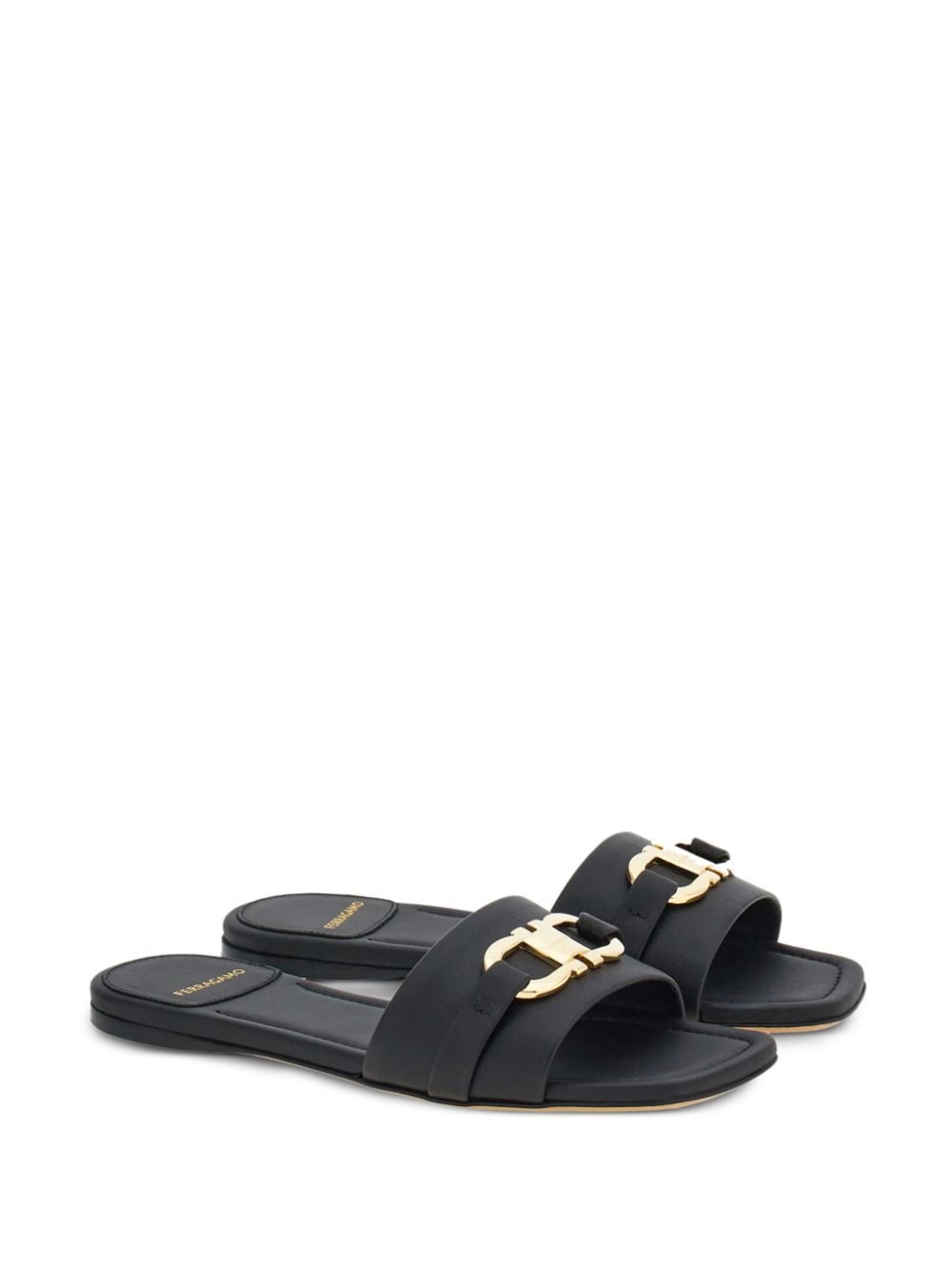 ss24---ferragamo pre---01g997769636001_3_p.jpg