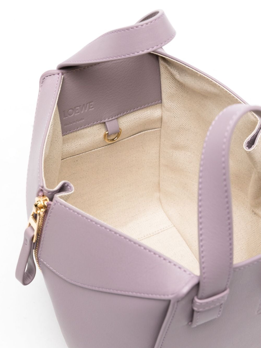 fw23---loewe main---a538h13x10hammock5678_1_p.jpg