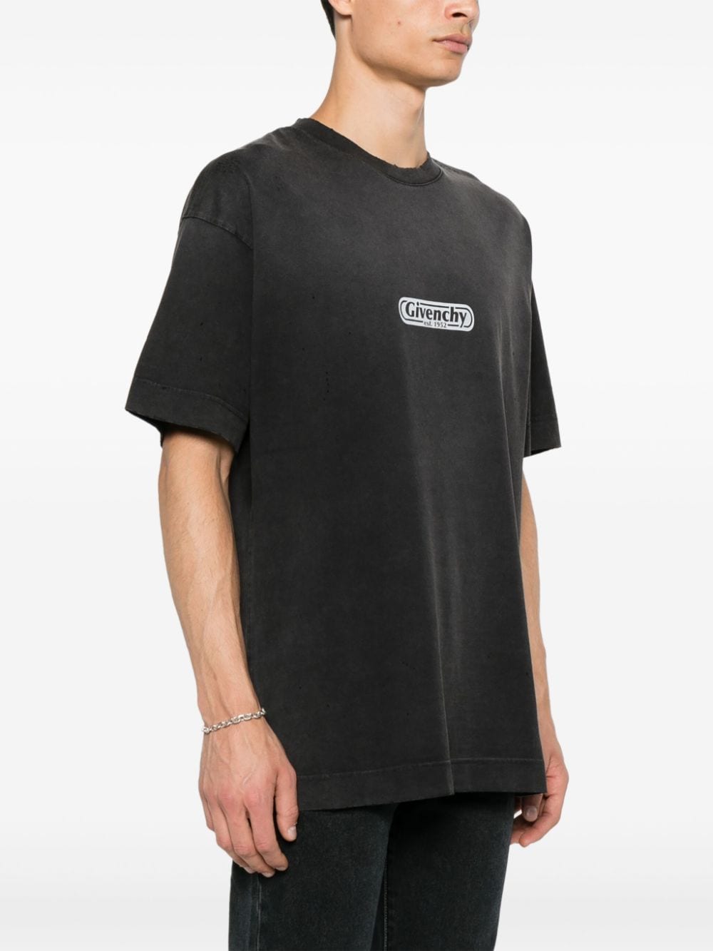 ss24---givenchy main---bm71ja3yge001_3_p.JPEG