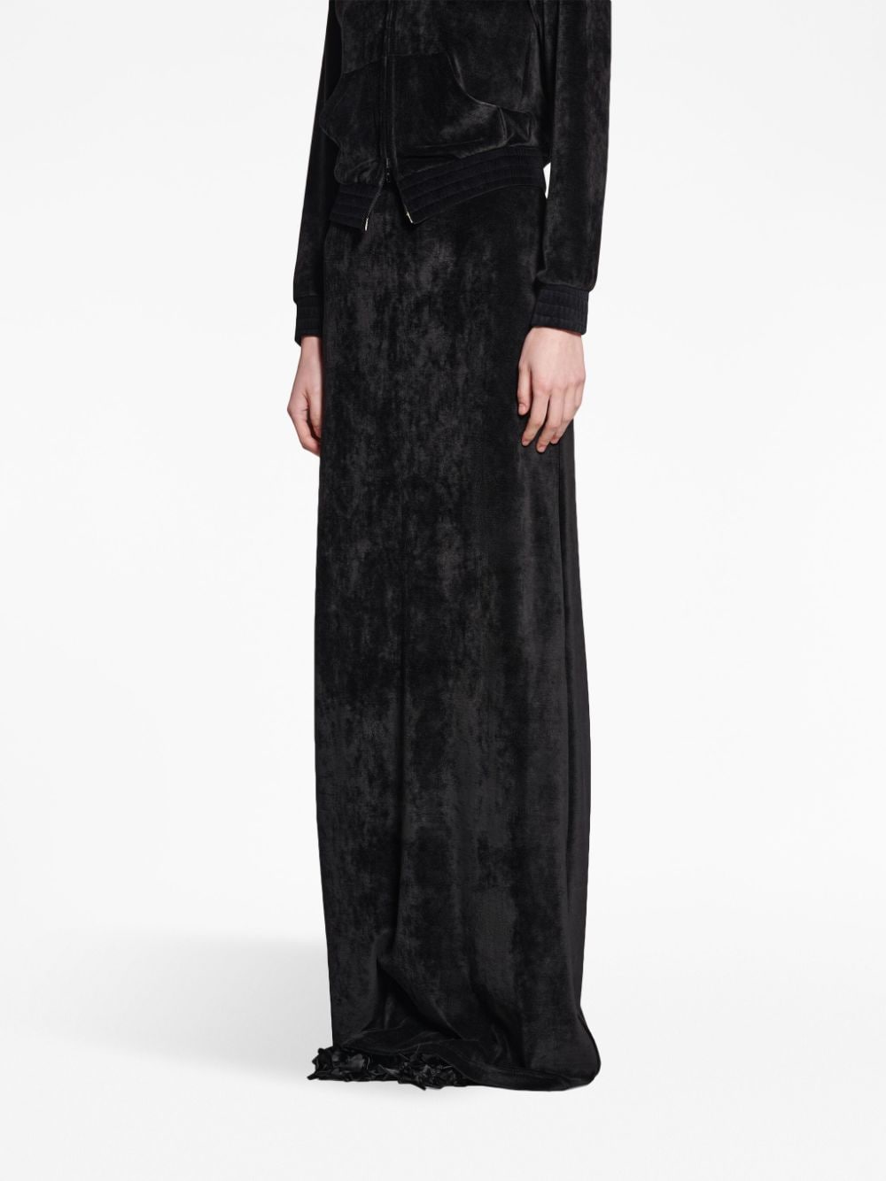 fw23---balenciaga pre---751375tov101000_3_p.jpg