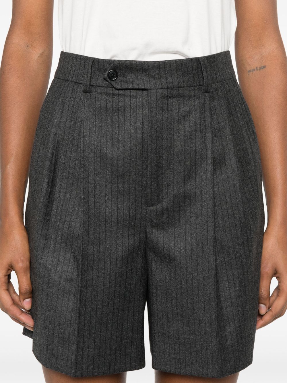 fw24---celine main---2p682438v10ah_3_p.JPEG