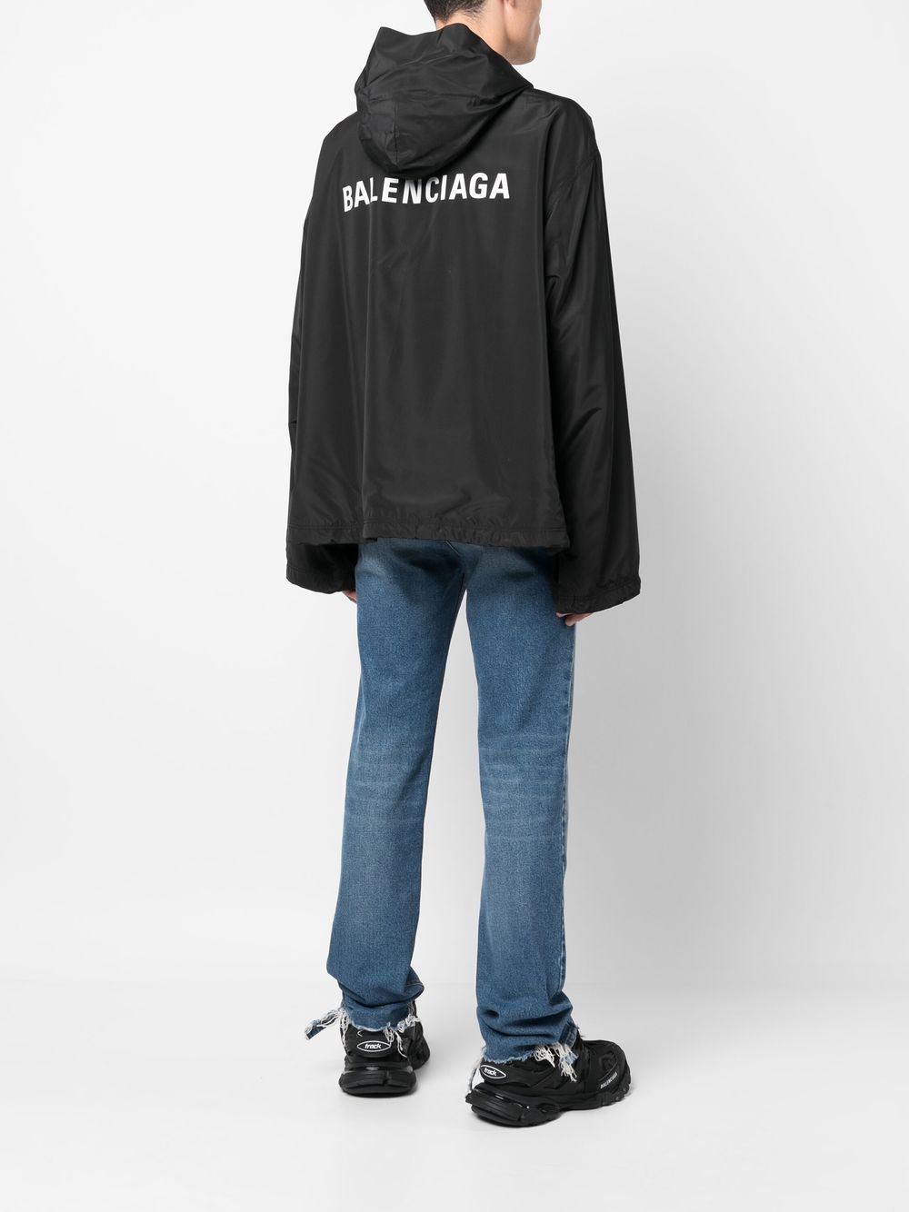 fw23---balenciaga pre---725275tyd361000_1_p.jpg