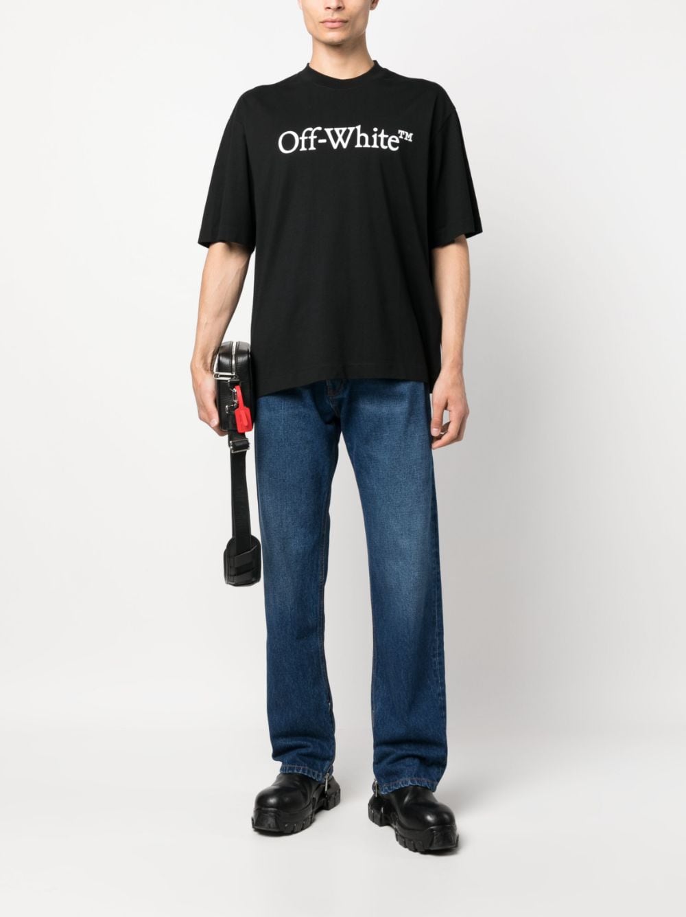 fw23---off white main---omya177f23den0024400_2_p.JPEG