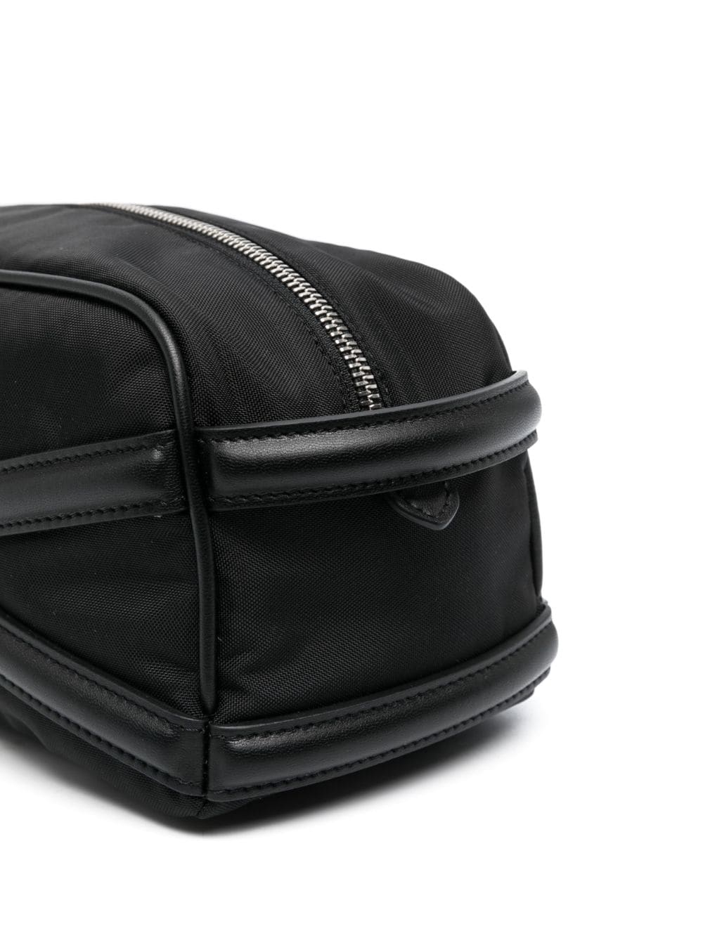 fw23---alexander mcqueen pre---7478561aald1000_1_p.JPEG