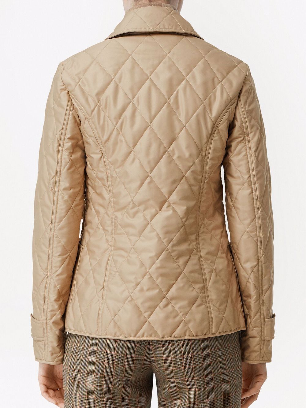 ss24---burberry pre---8049868a4170_1_p.jpg