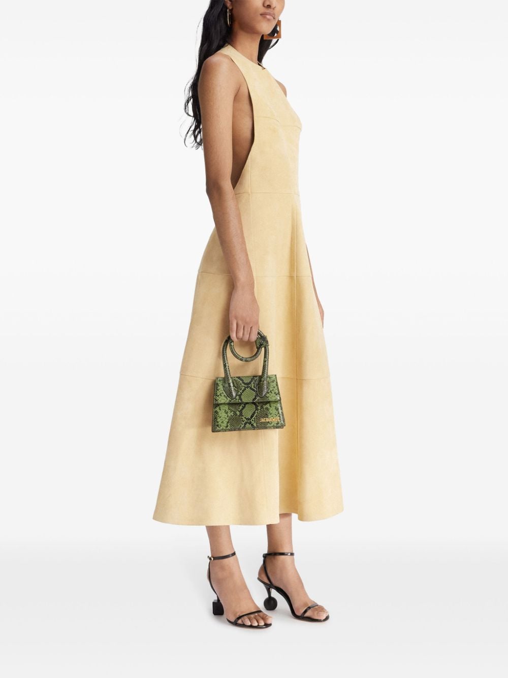 fw24---jacquemus---213ba0053198550_3_p.JPEG