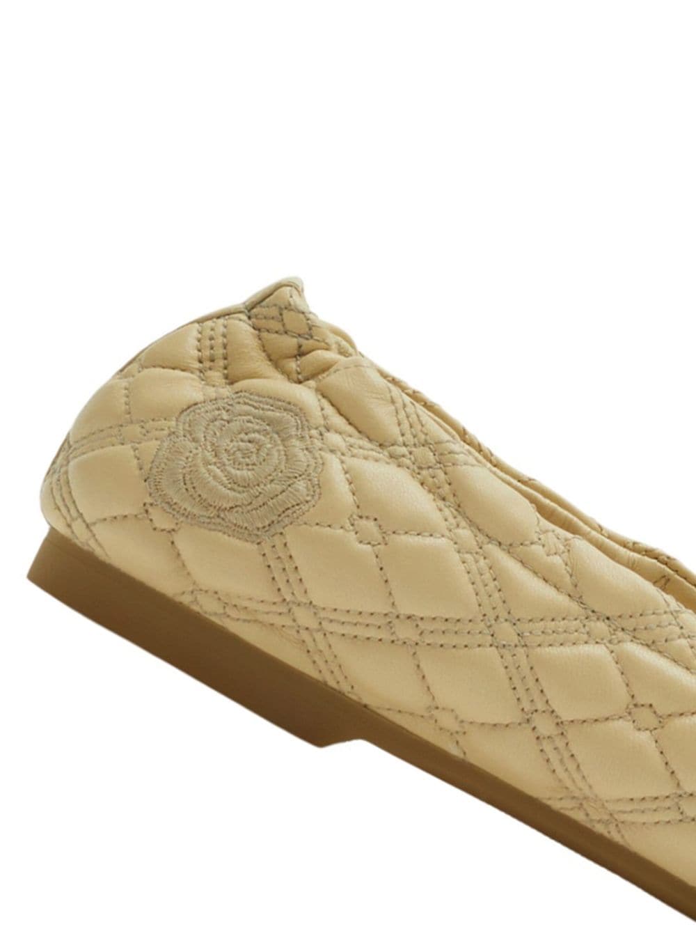 ss24---burberry pre---8080382b8758_4_p.jpg