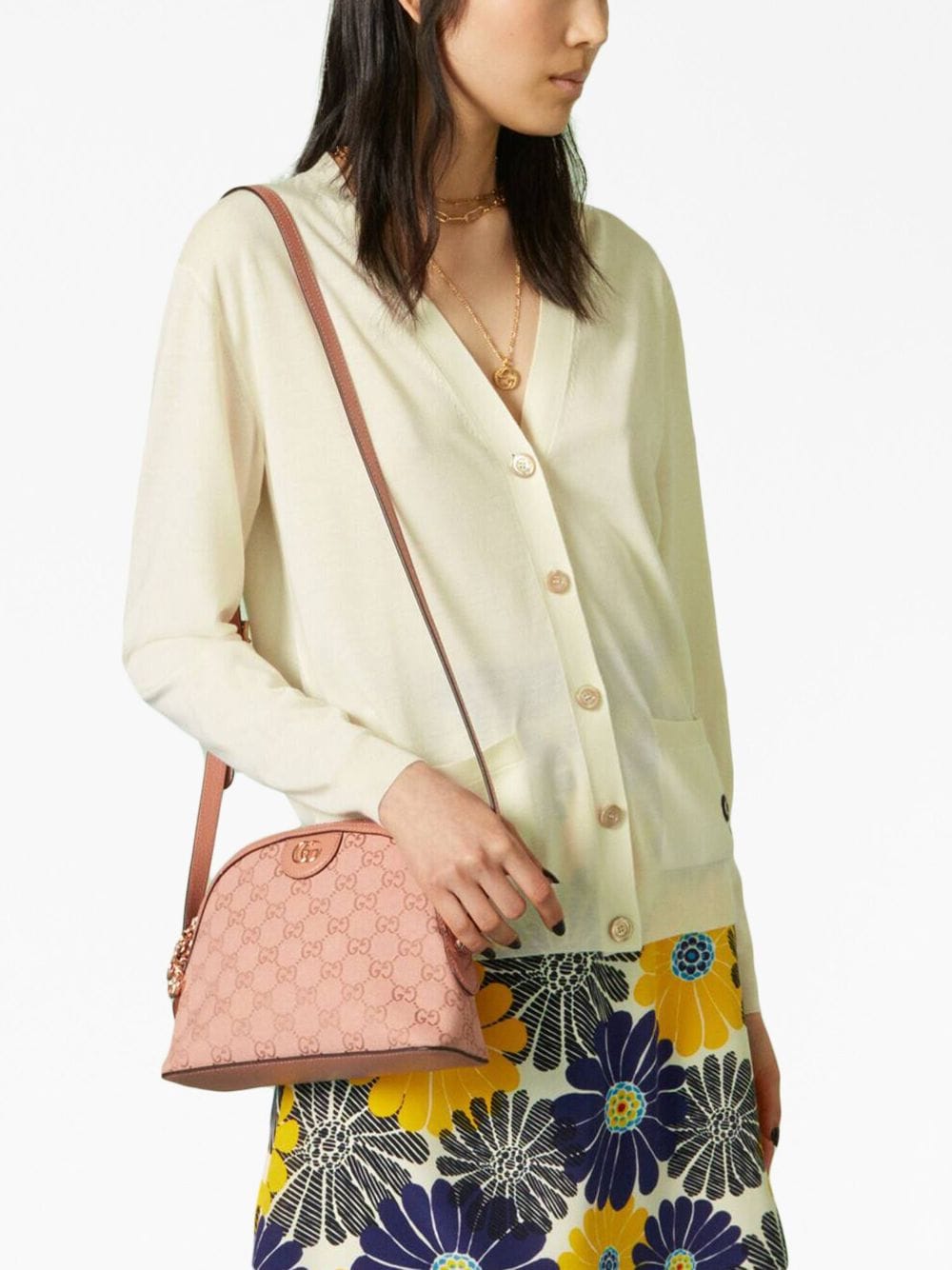 fw23---gucci cruise---499621facc55748_4_p.jpg