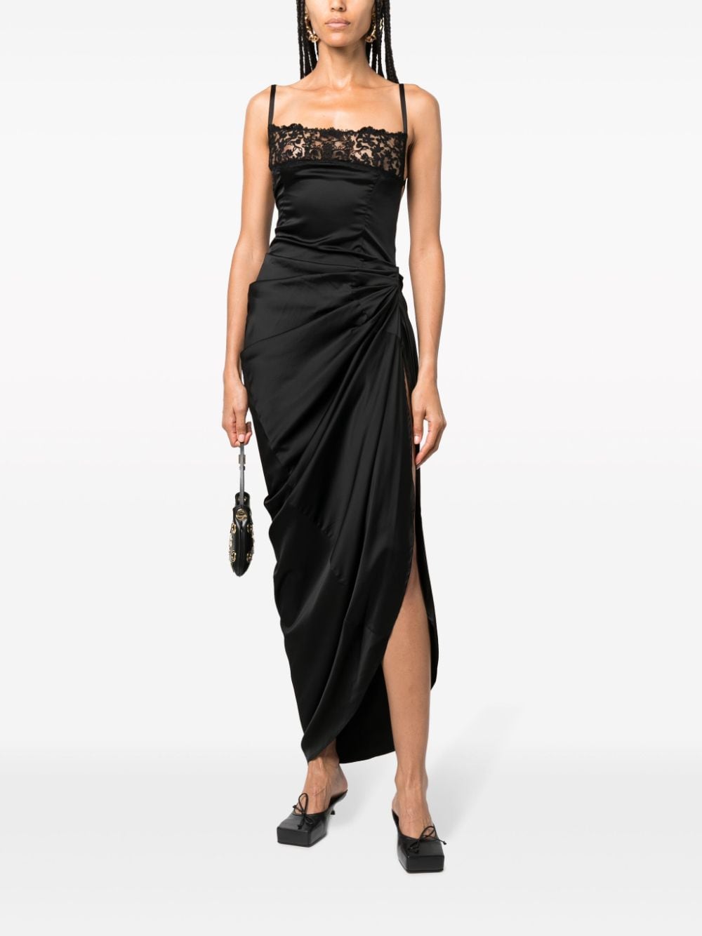 fw23---jacquemus---233dr0731495black_2_p.jpg