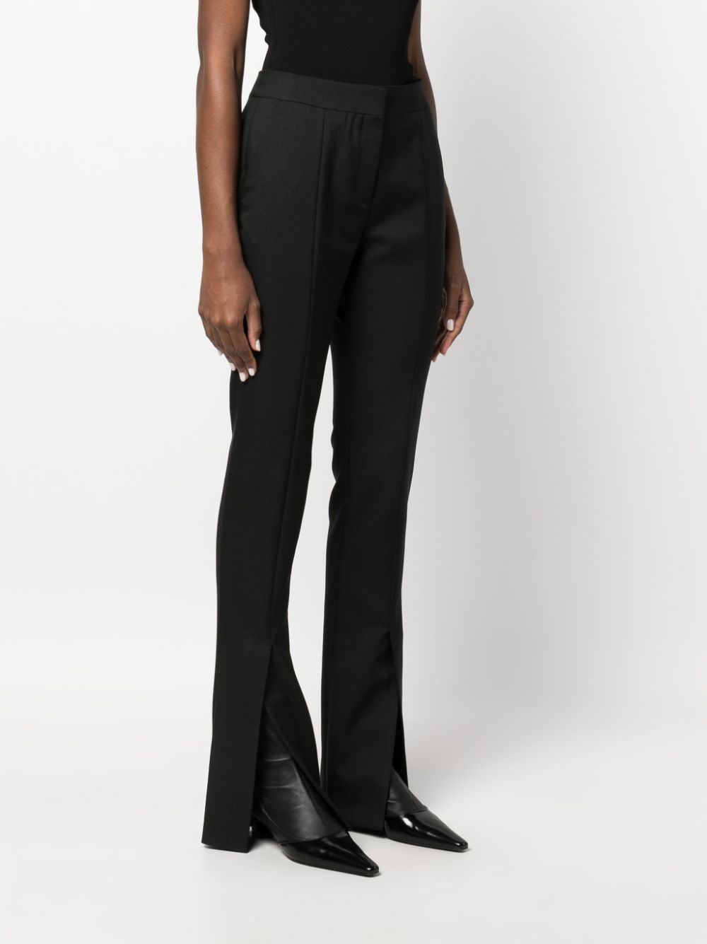 fw23---off white main---owca136f23fab0011010_5_p.jpg