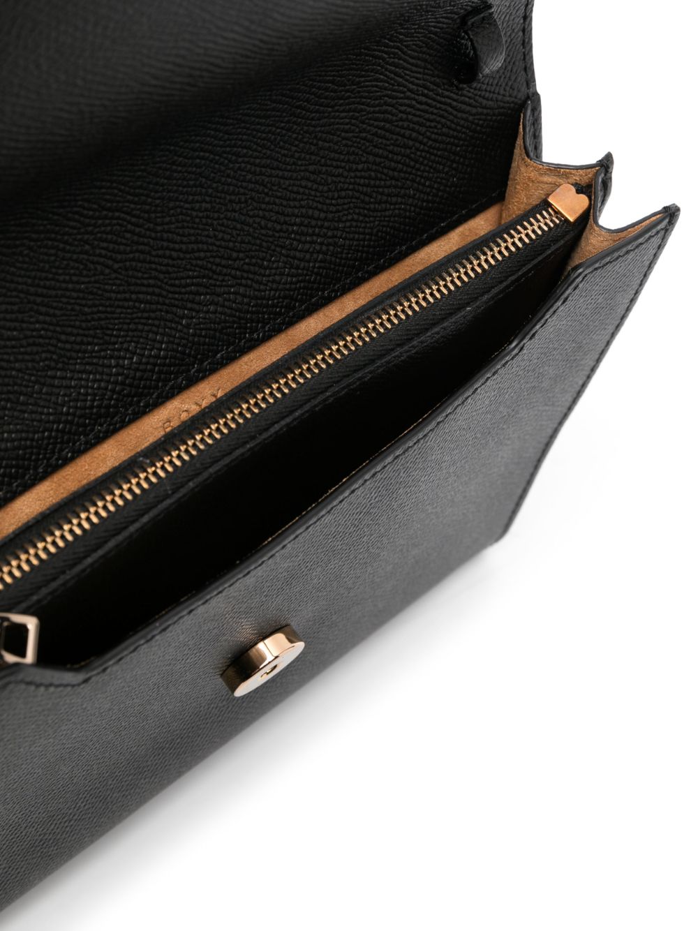 fw23---boyy pre---buckletravelcaseepsomcs()csdblack_4_p.jpg