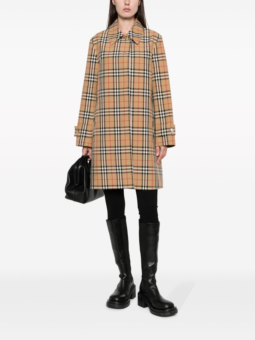fw23---burberry pre---8072680a7028_1_p.JPEG