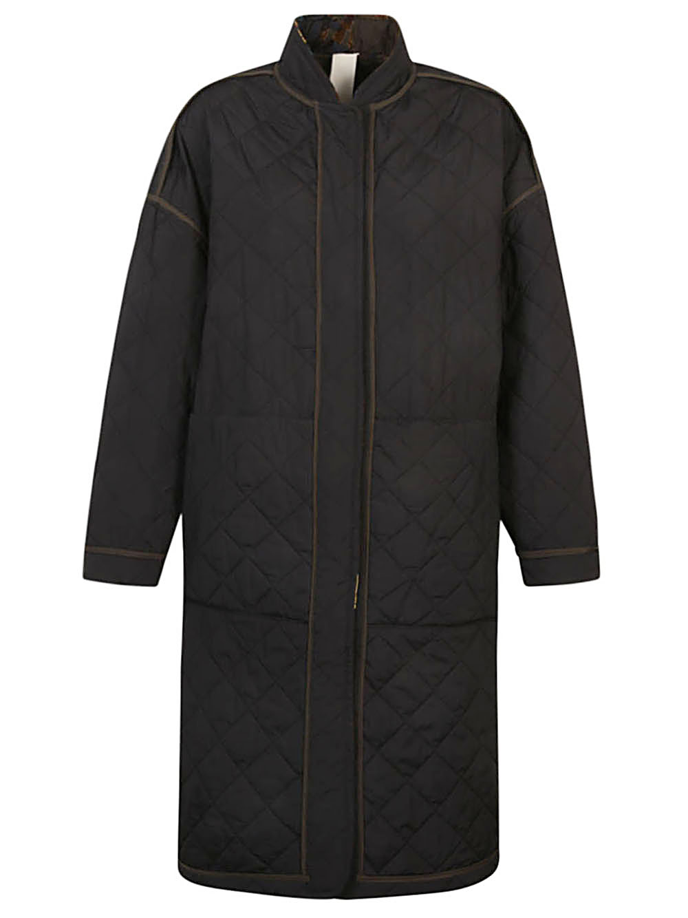 fw23---konrad---petracamouflage_2_p.jpg