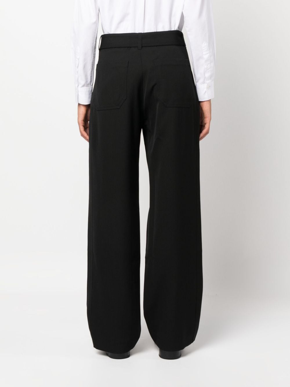 fw23---studio nicholson main---eyasisnw1258black_2_p.JPEG