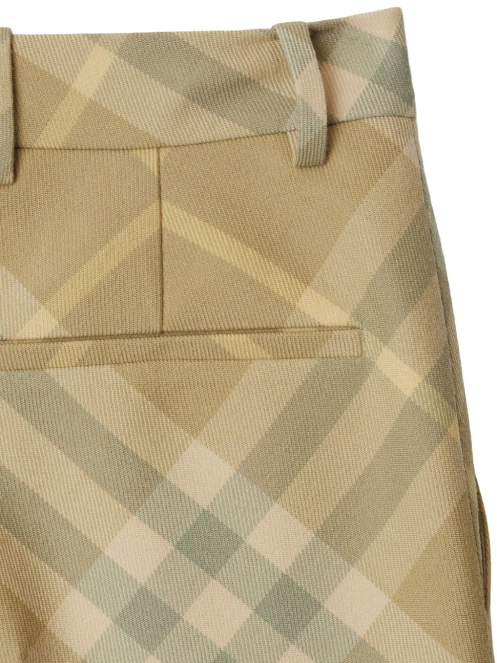ss24---burberry pre---8082605b8686_2_p.jpg