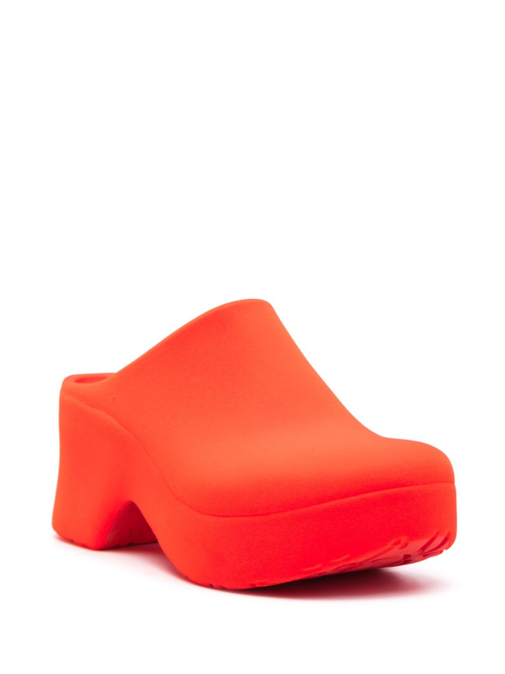 fw23---loewe main---l814v29x15terra7587_1_p.JPEG