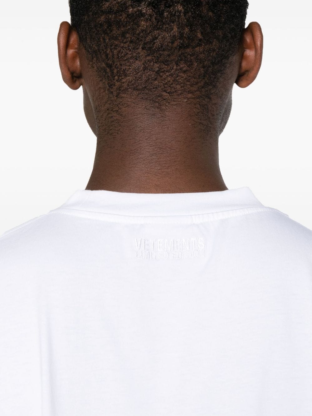 ss24---vetements---ue64tr160wwhite_1_p.JPEG