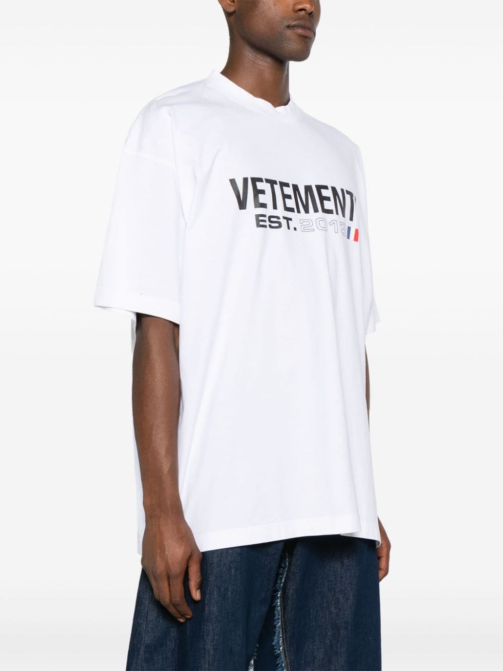 ss24---vetements---ue64tr160wwhite_4_p.JPEG