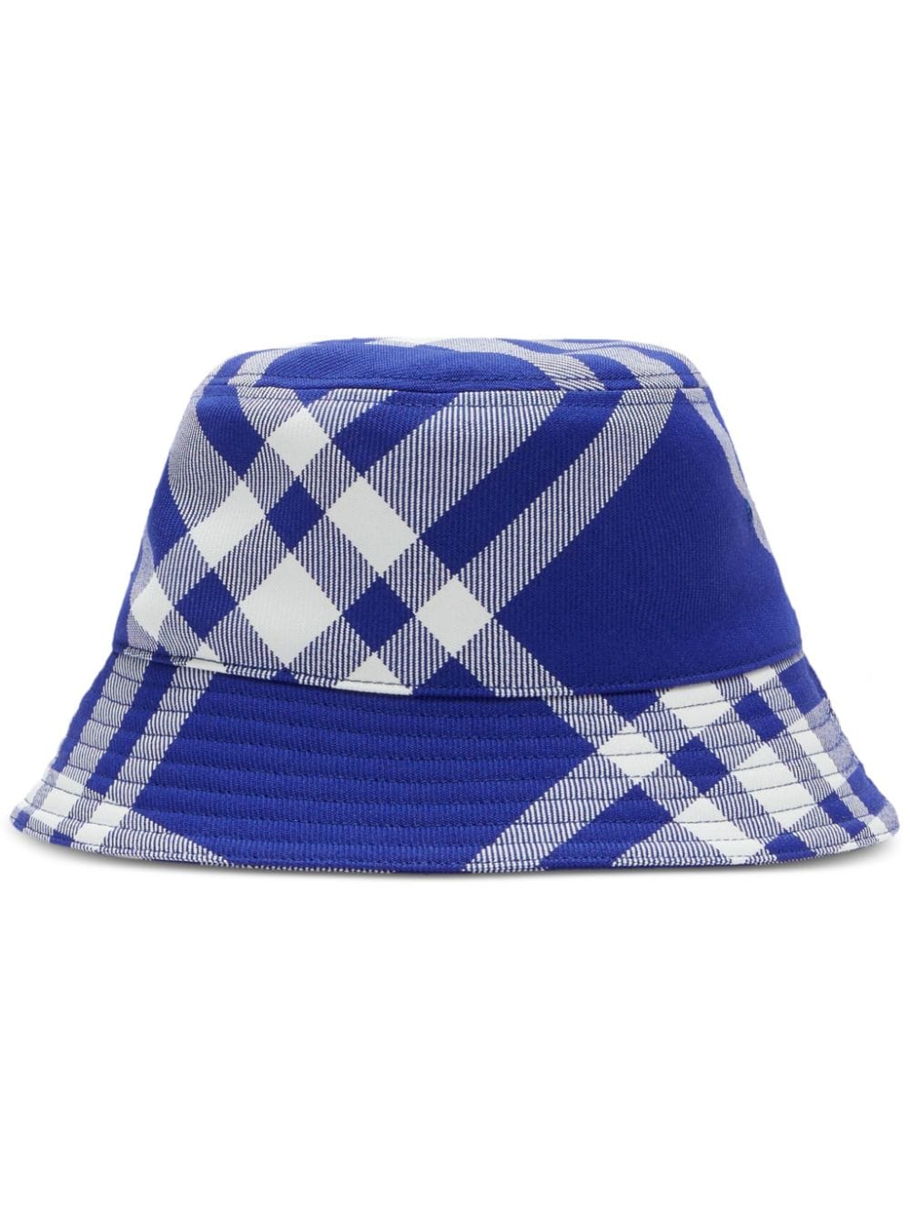 ss24---burberry capsule---8079490b7369.jpg