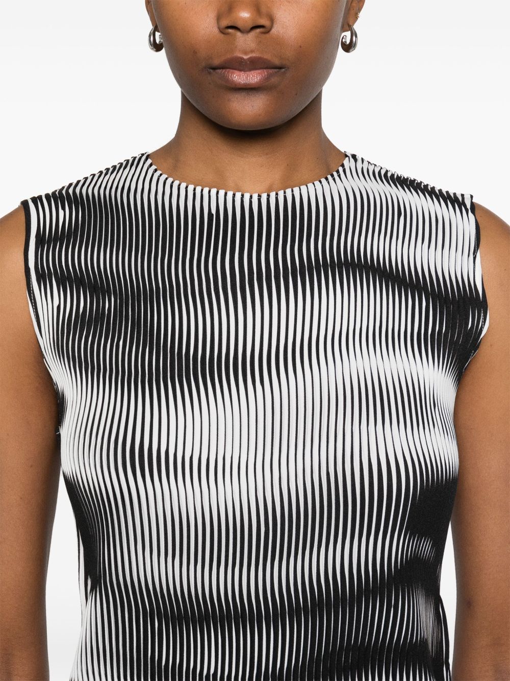 ss25---issey miyake---im56fj61307_1_p.jpg