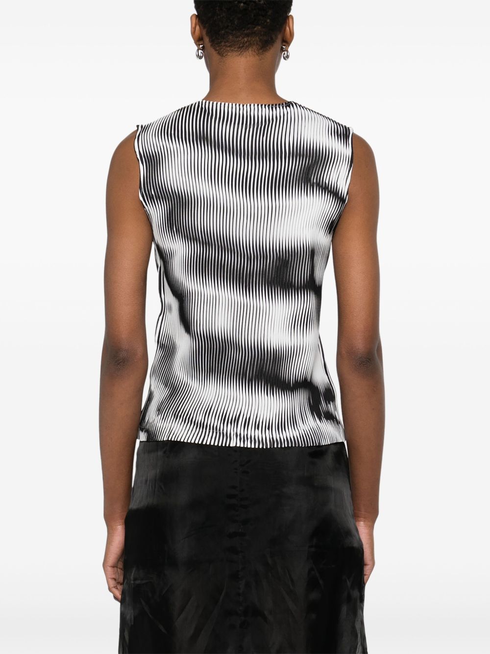 ss25---issey miyake---im56fj61307_2_p.jpg