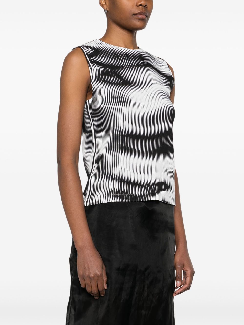 ss25---issey miyake---im56fj61307_4_p.jpg