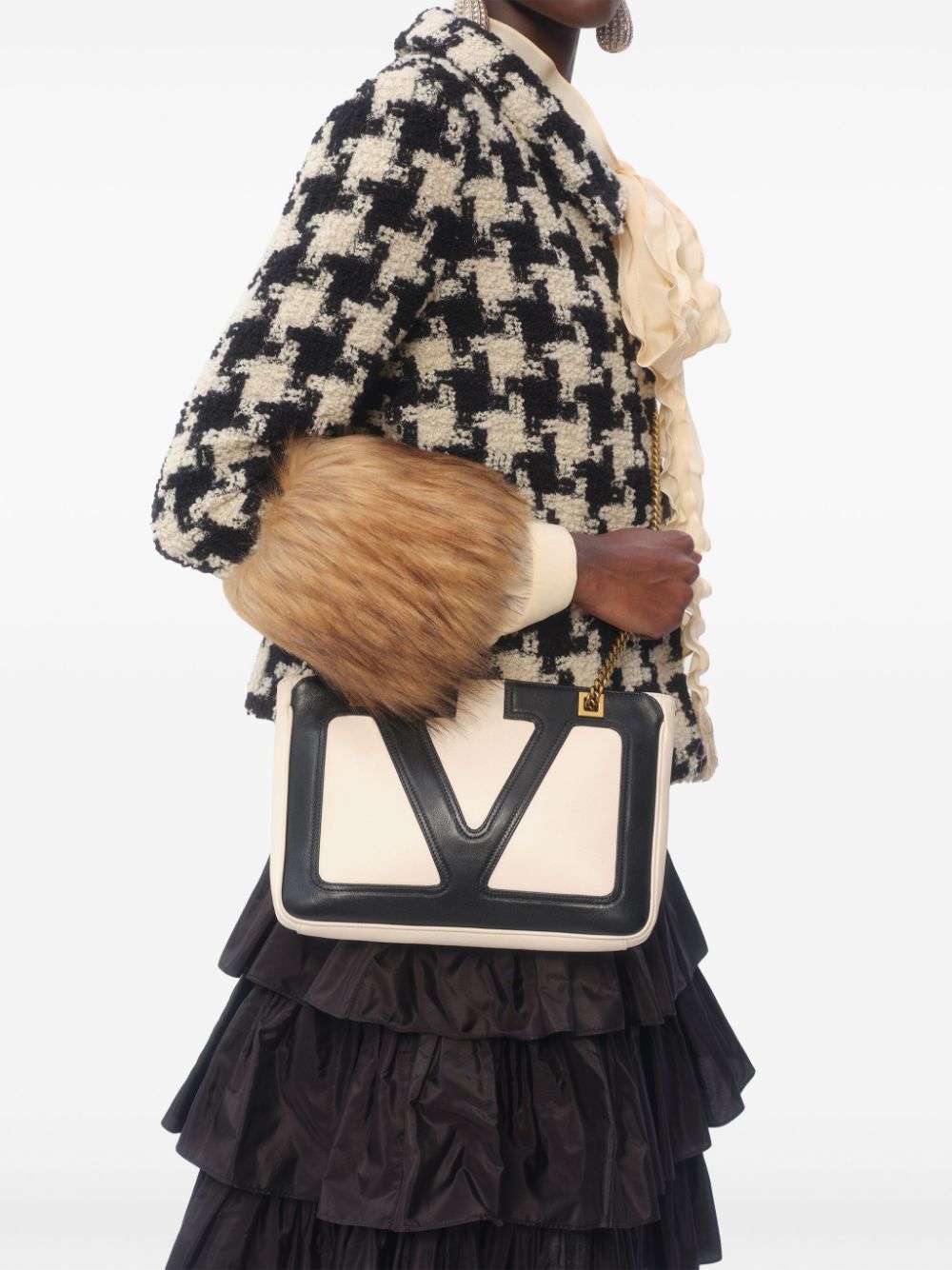ss25---valentino pre---bab77590fet5_3_p.jpg