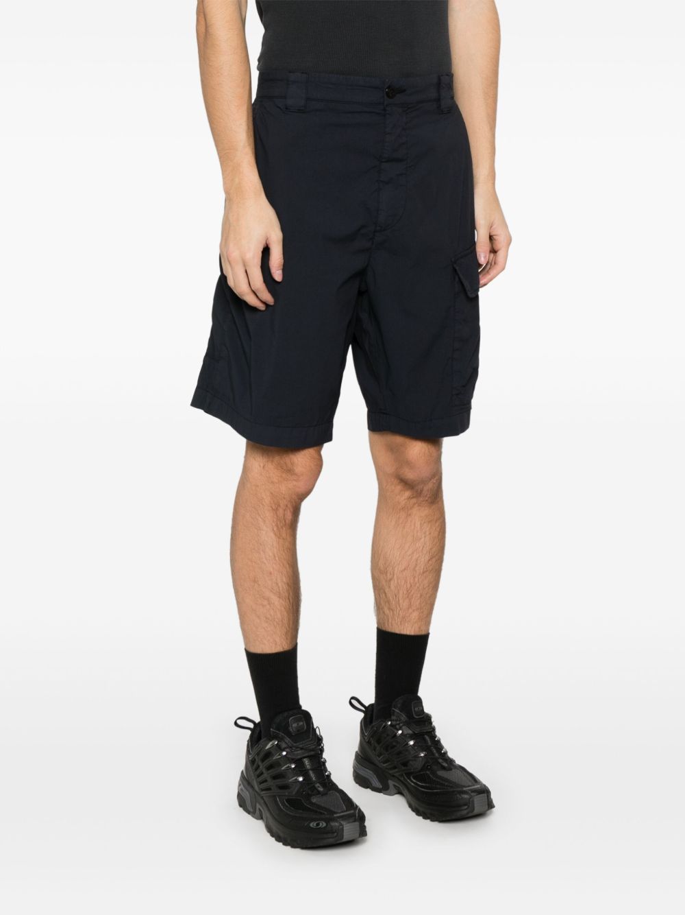 ss25---cp company main---18cmbe111a006439g888_2_p.jpg