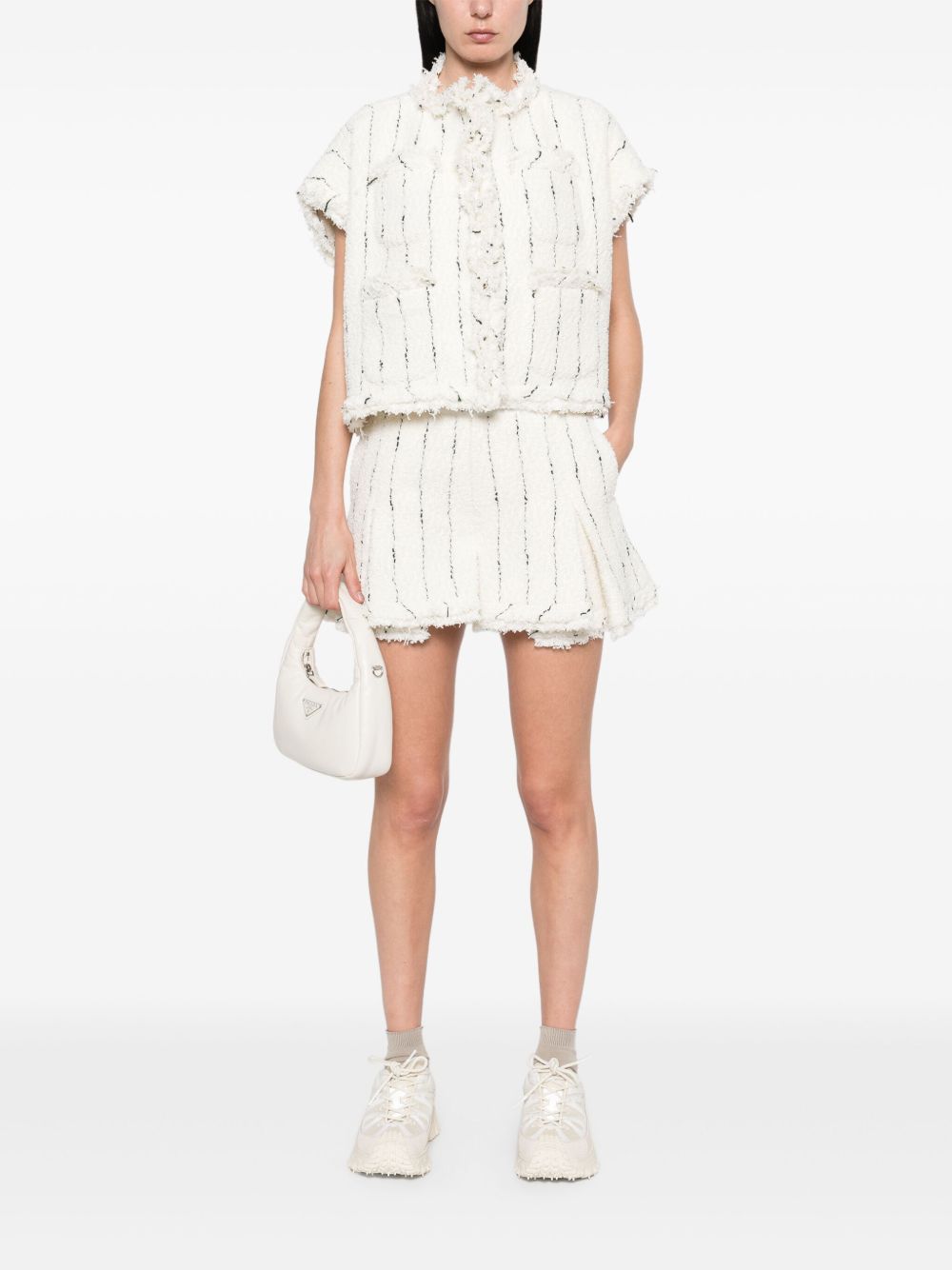 ss25---sacai pre---25-07663151_3_p.jpg