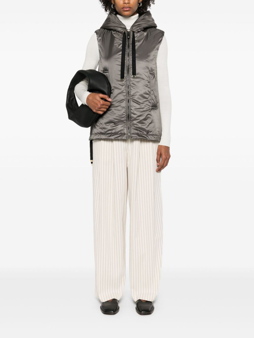 ss25---max mara the cube pre---19291034600084_2_p.JPEG