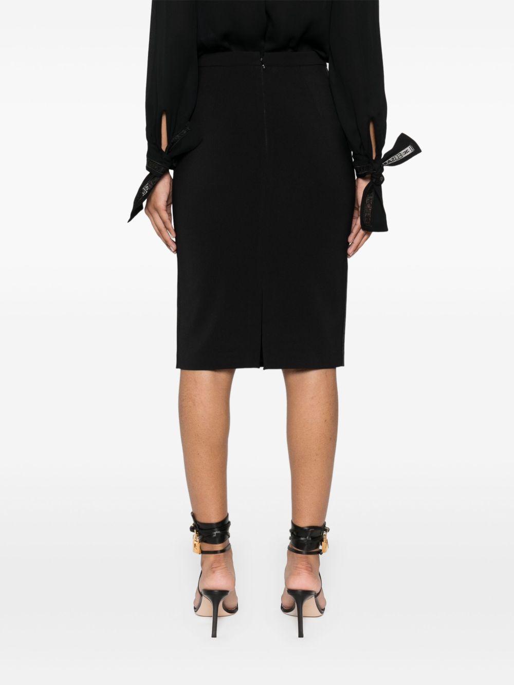 ss25---elisabetta franchi main---go09953e2110_1_p.JPEG