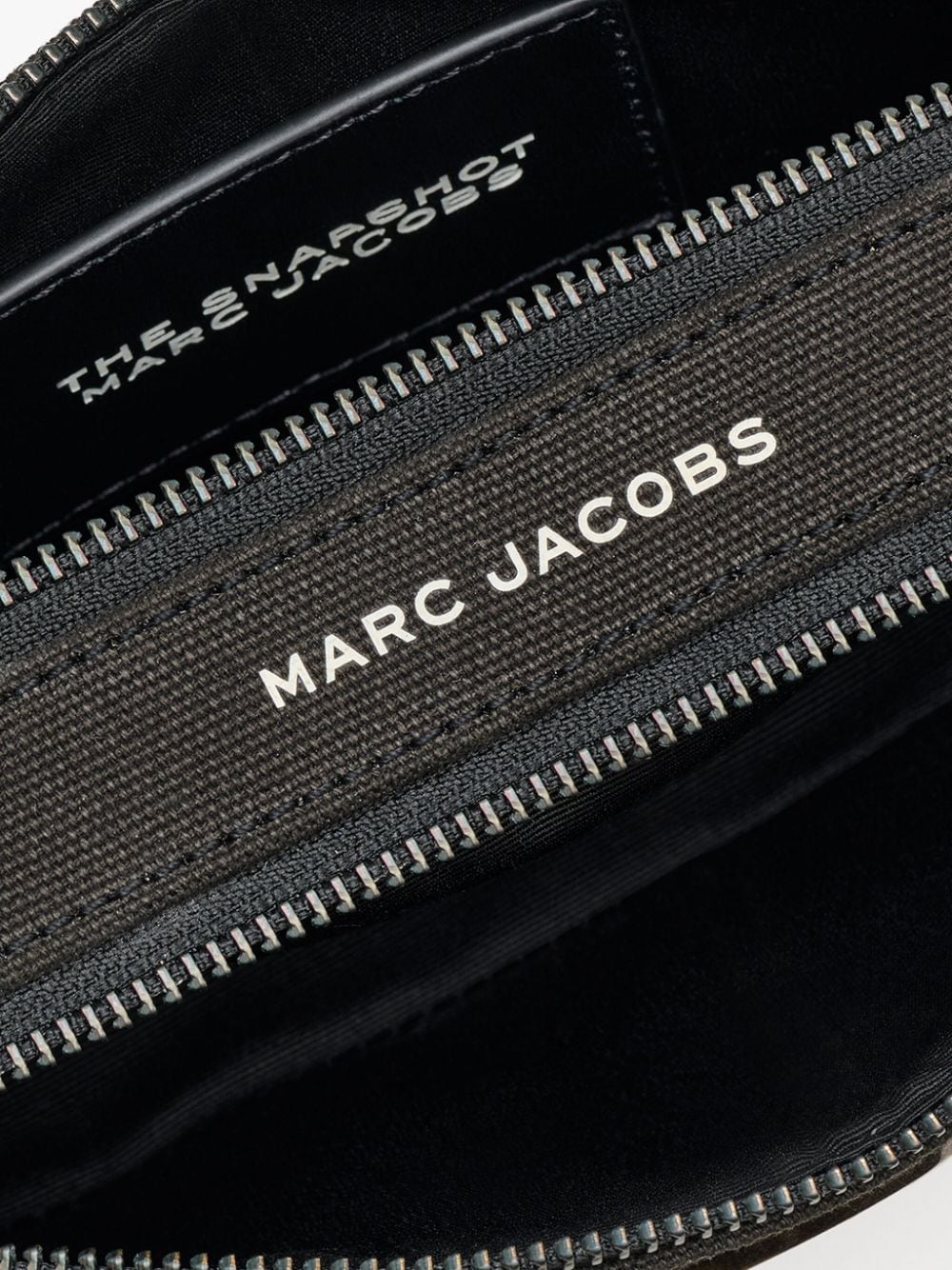 ss25---marc jacobs pre---2s4hcr009h03008_2_p.JPEG