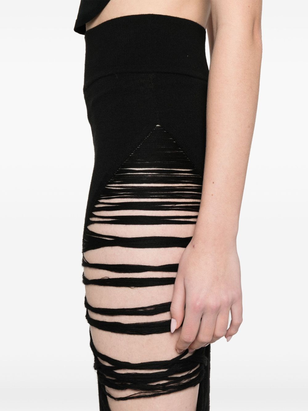 ss25---rick owens main---ro01e7679kgridm09_4_p.JPEG