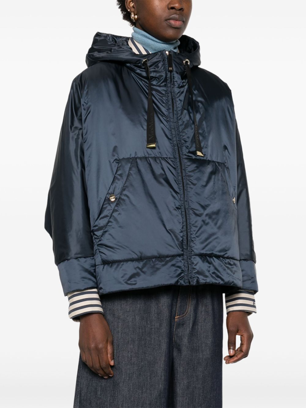 ss25---max mara the cube pre---19731014600008_1_p.jpg