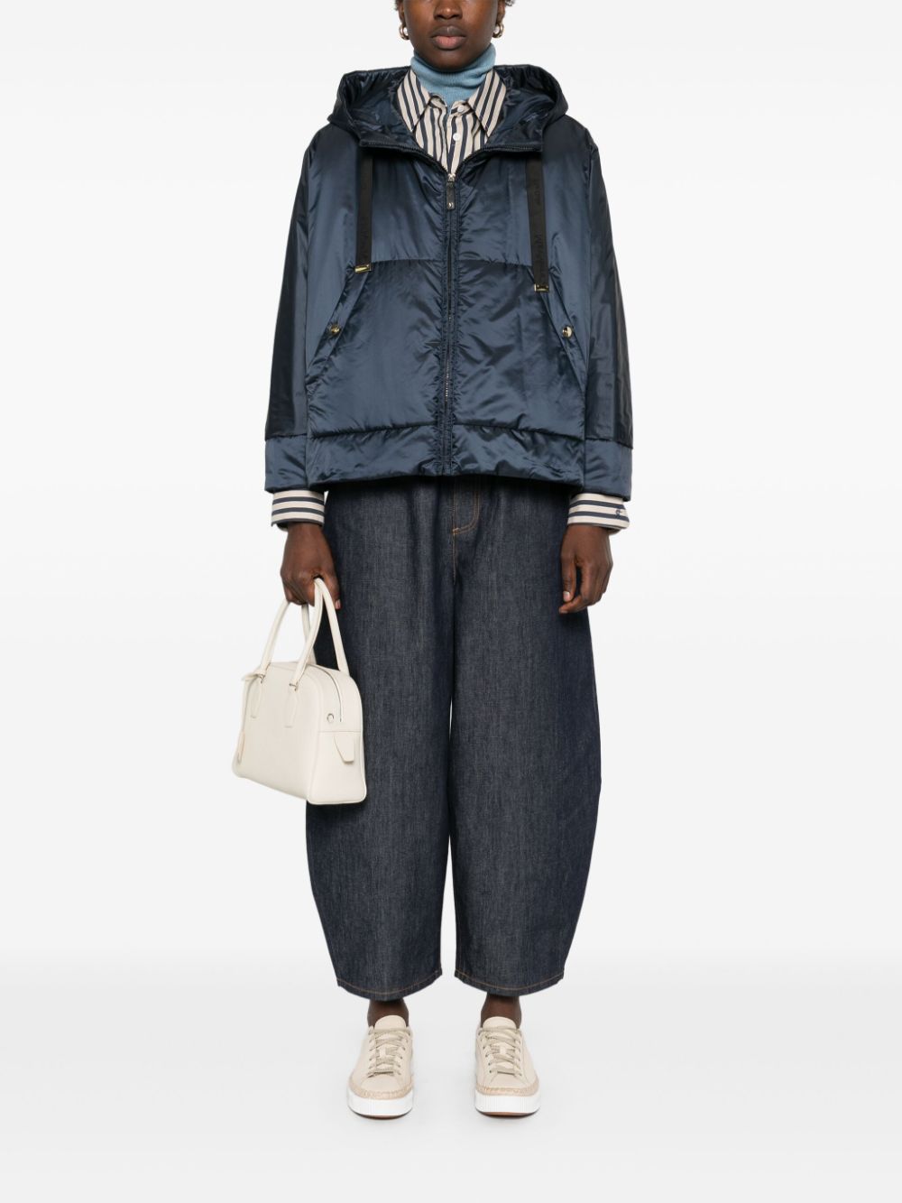ss25---max mara the cube pre---19731014600008_2_p.jpg