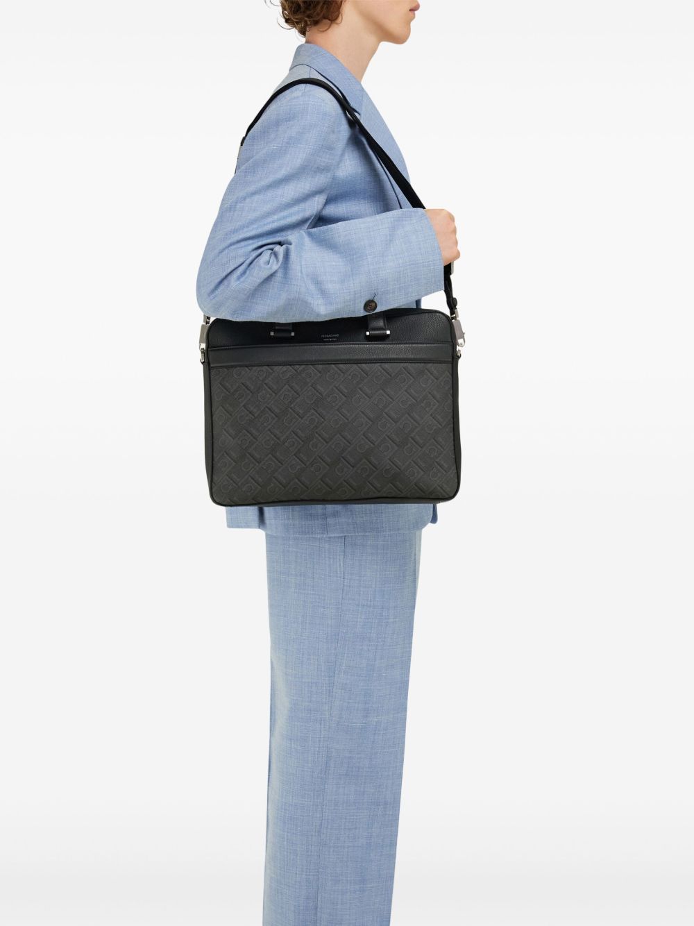 ss25---ferragamo pre---241723781303001_4_p.jpg