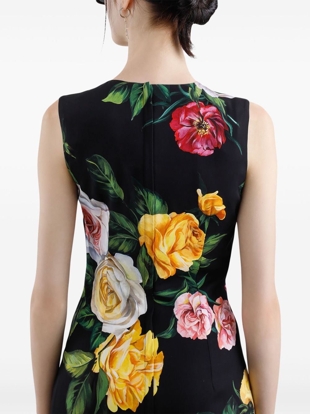 ss25---dolce () gabbana pre---f6tmstfsa7bhn5iy_1_p.jpg