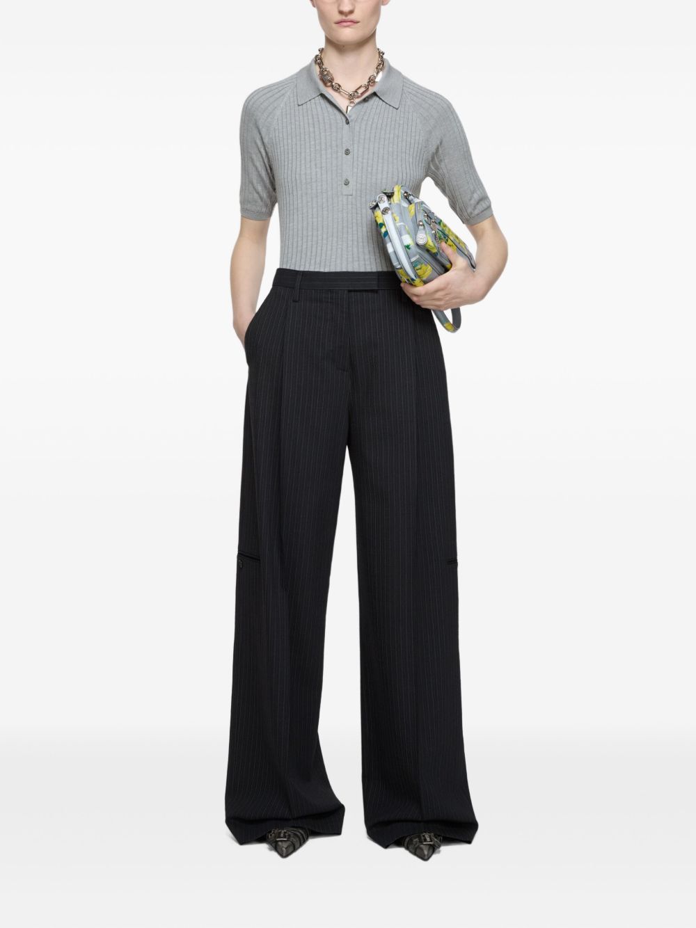 ss25---acne studios main---a60575902_5_p.jpg