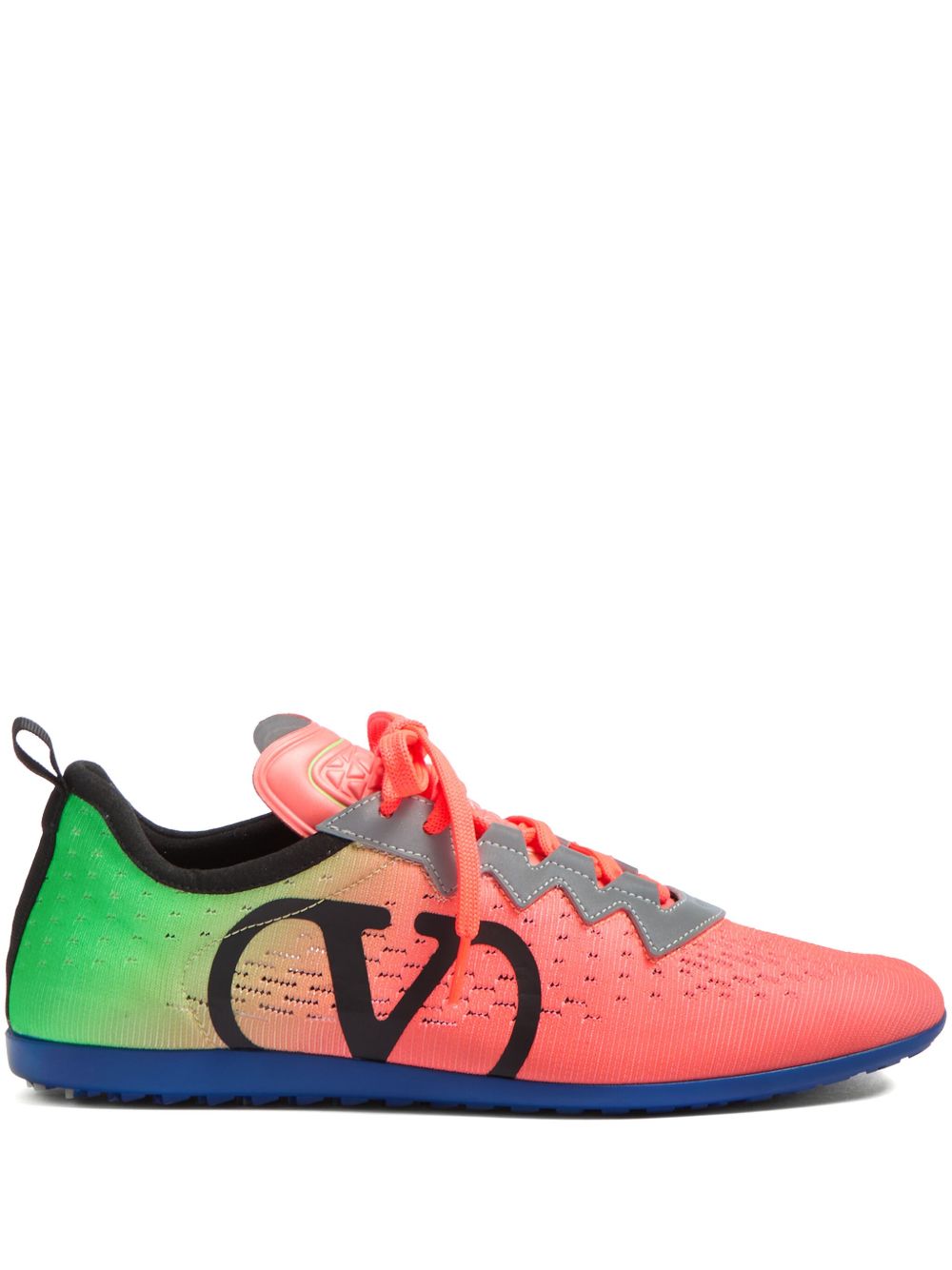 ss25---valentino garavani pre---ys0j55rwlrh8.JPEG