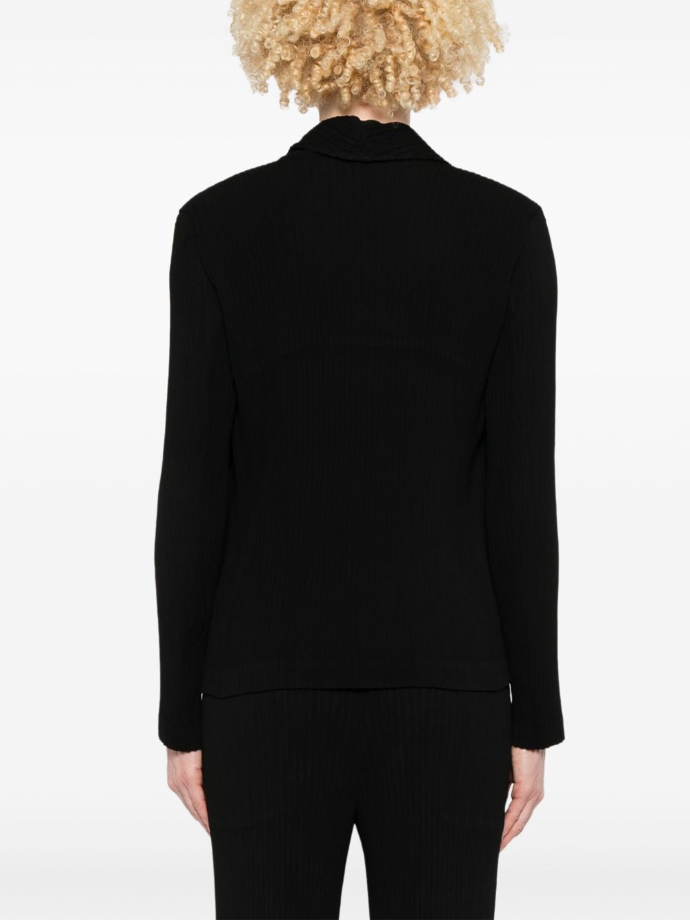 ss25---issey miyake---im56fd62015_4_p.jpg