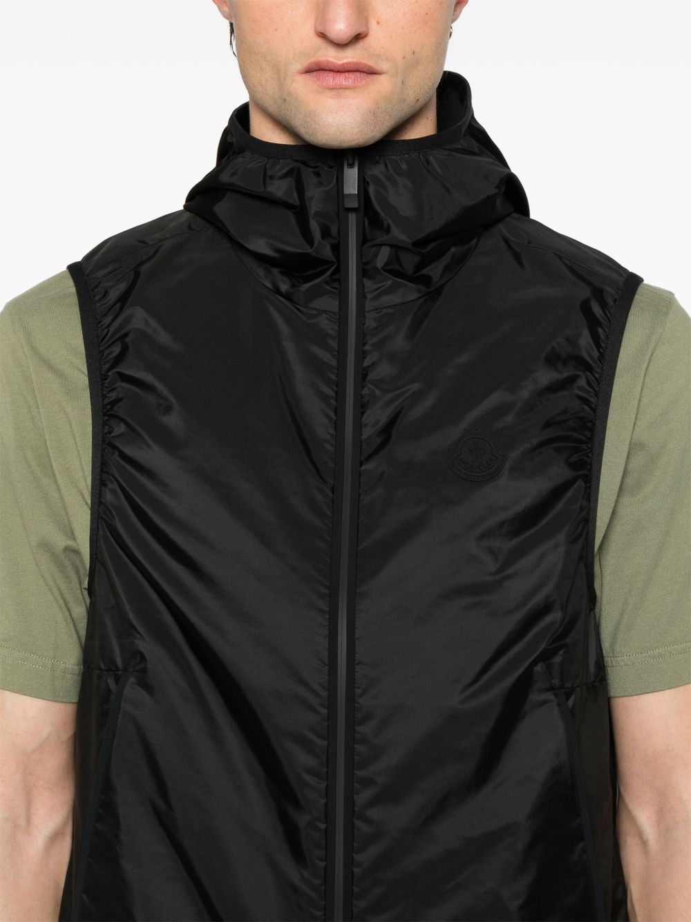 ss25---moncler main---k10911a00172539zd999_3_p.JPEG
