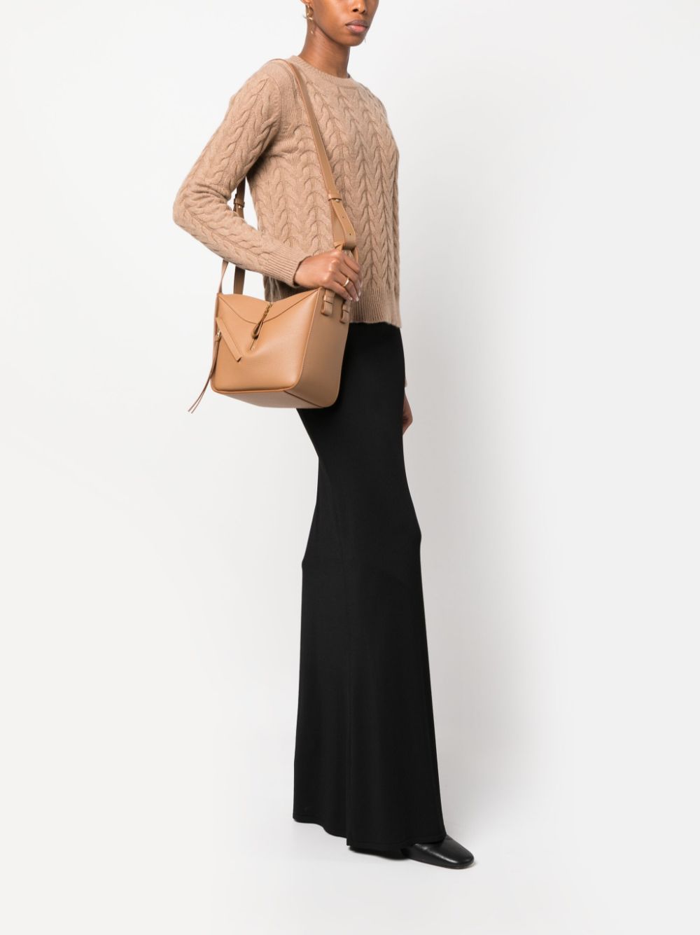 ss25---loewe pre---a538h13x035542_3_p.jpg