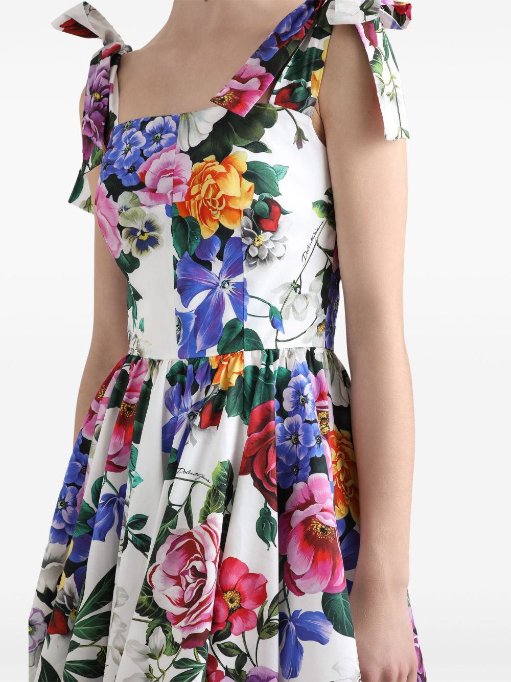 ss25---dolce () gabbana pre---f6zt2ths5s6ha5kt_3_p.jpg
